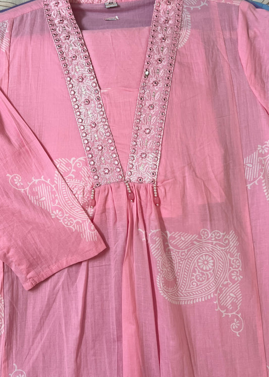 Pink mul a line suit set