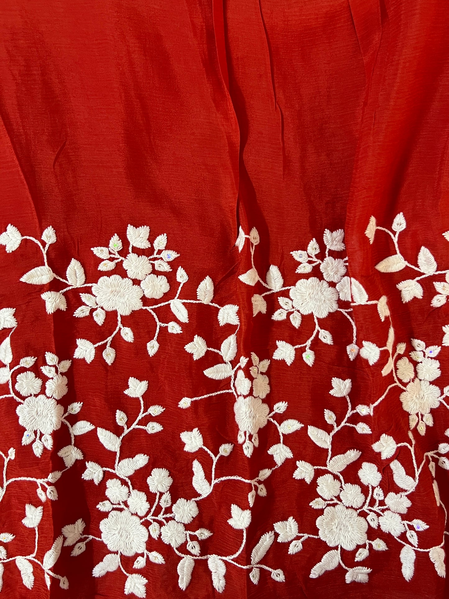 Red White embroidered suit set