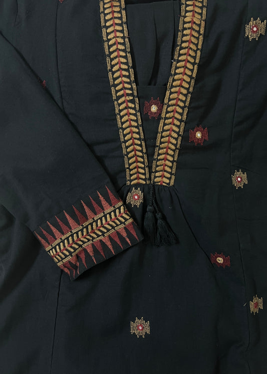 Black flex kurti and pant