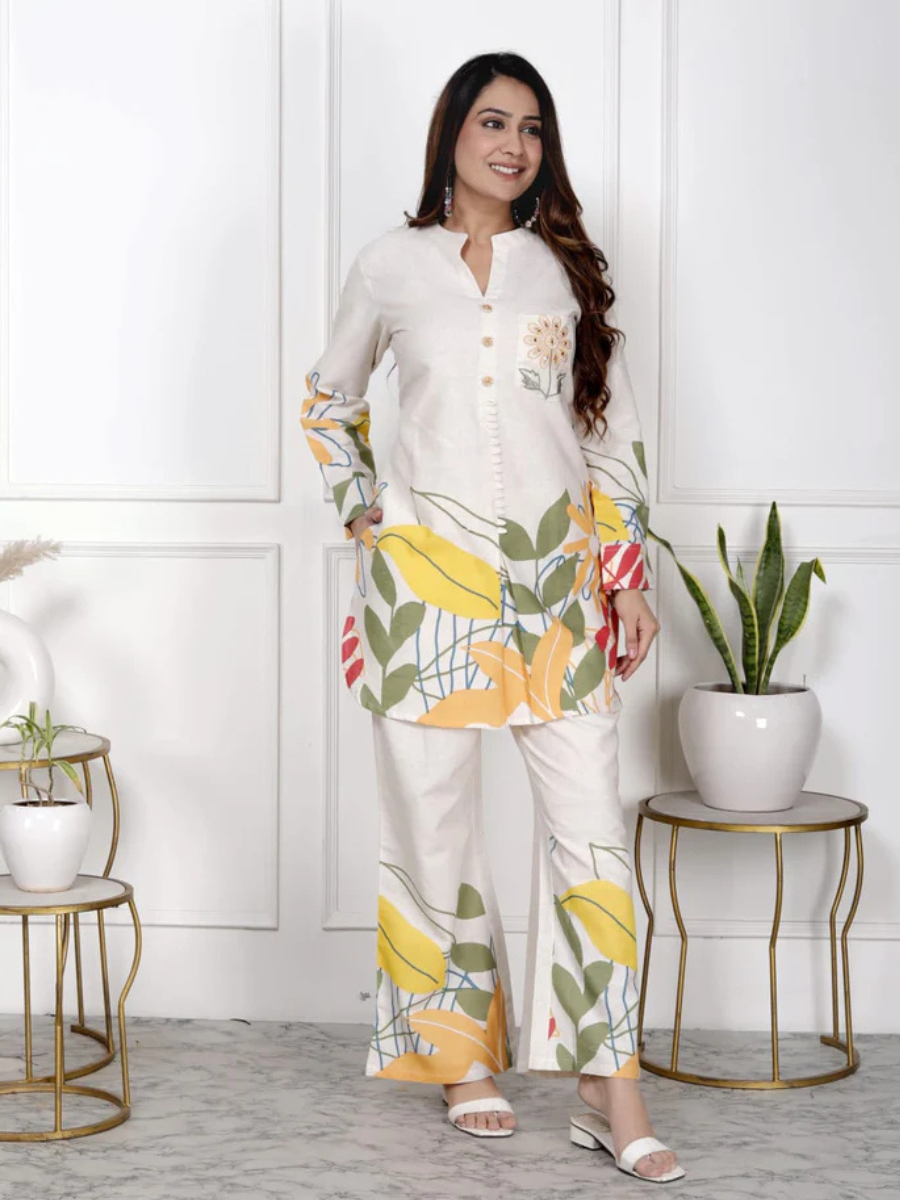 Yellow abstract coord