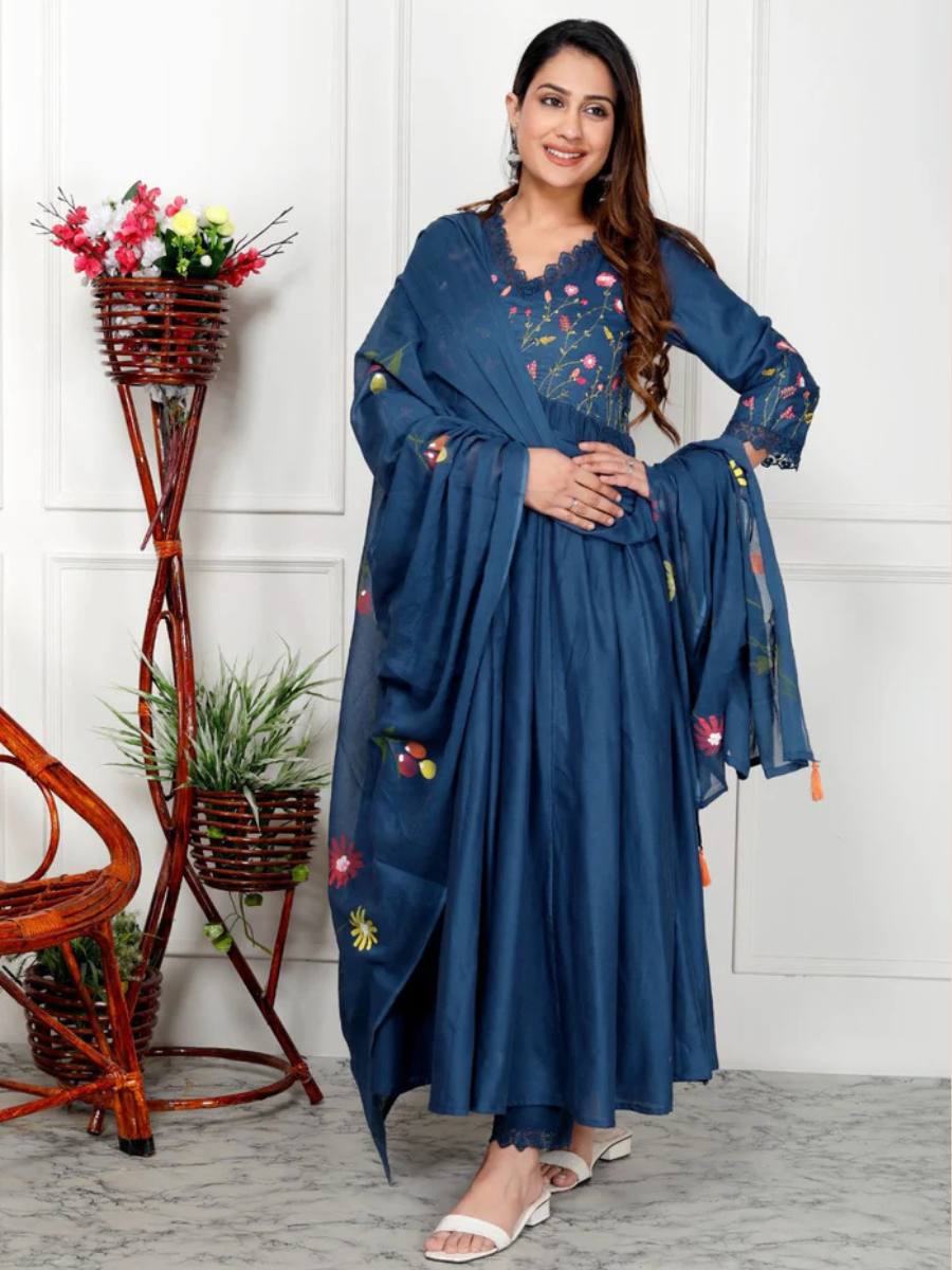 Navy Blue Yoke embroidered suit set