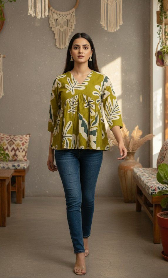 Green Marble short top