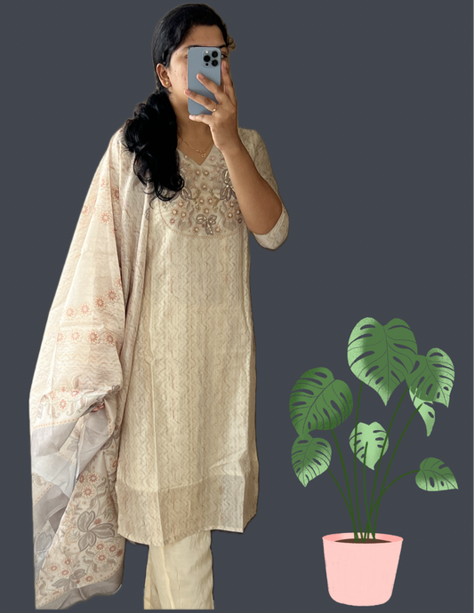 Offwhite silk suit set