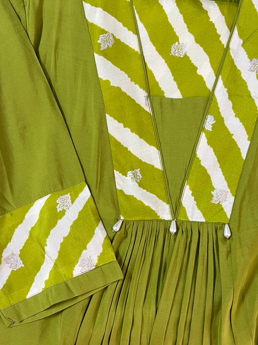 Parrot Green Viscose cord set