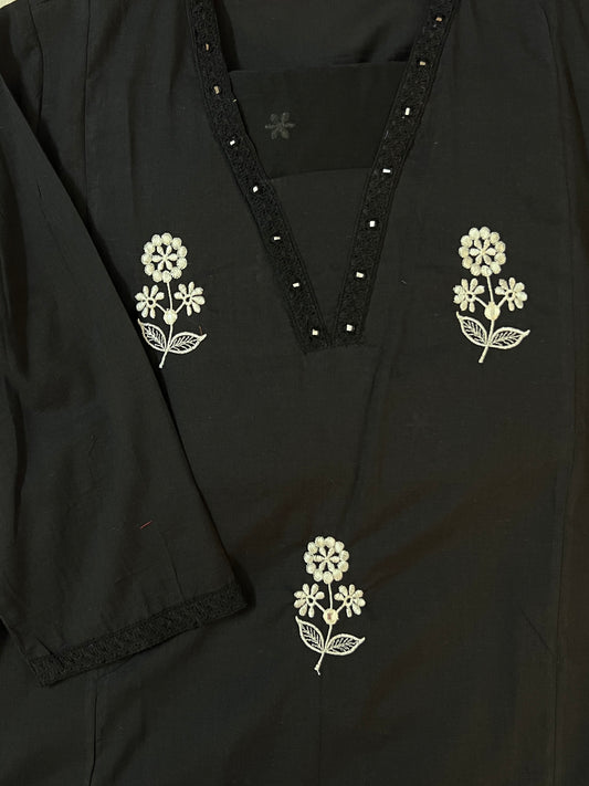 Black butta suit set