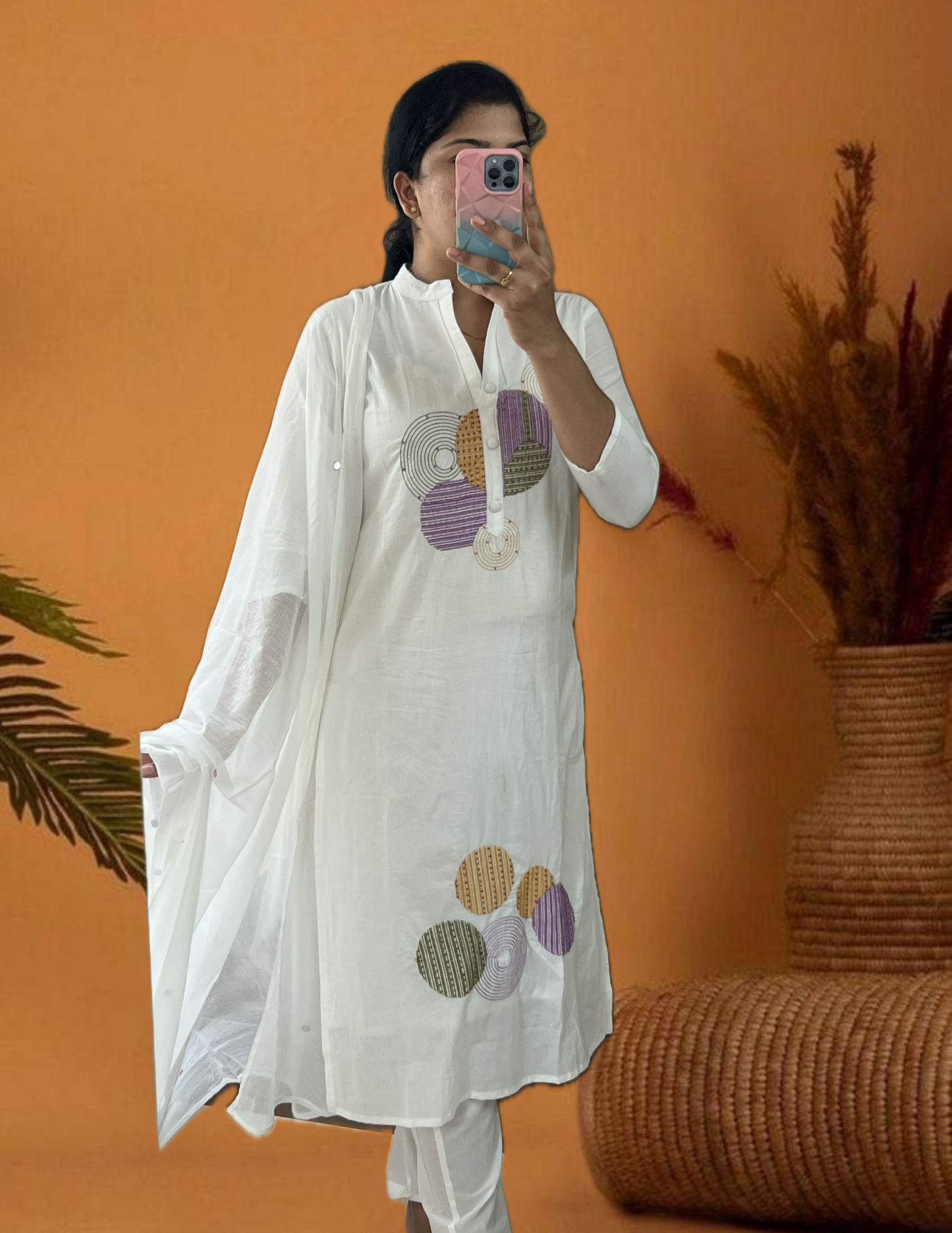 White Circle suit set