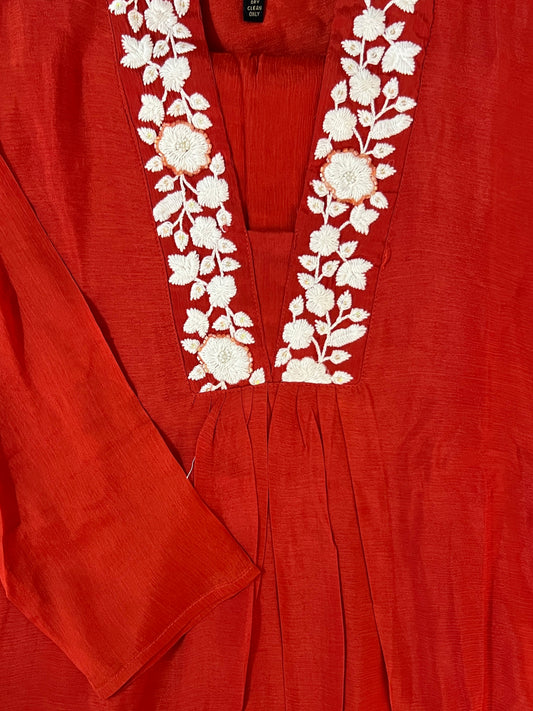 Red White embroidered suit set