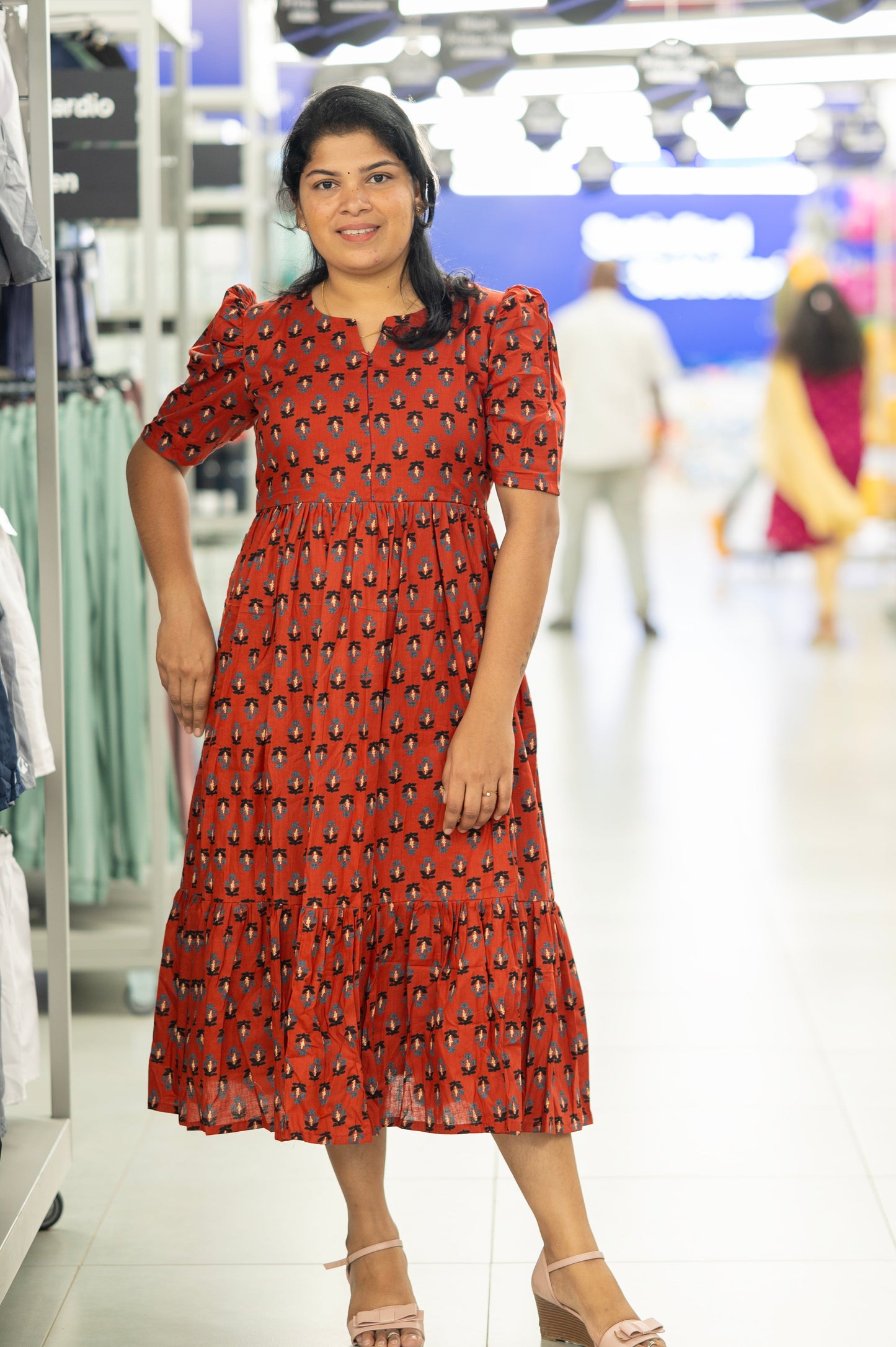 Maroon Butta Dress With Center Zip