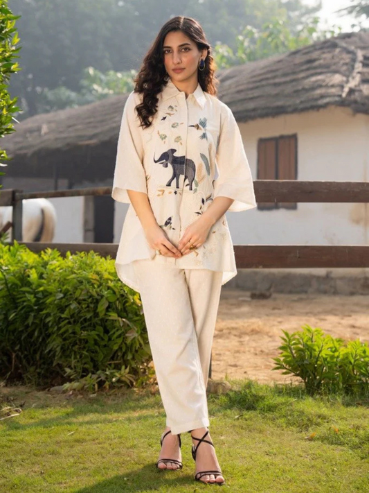 White animal cord set